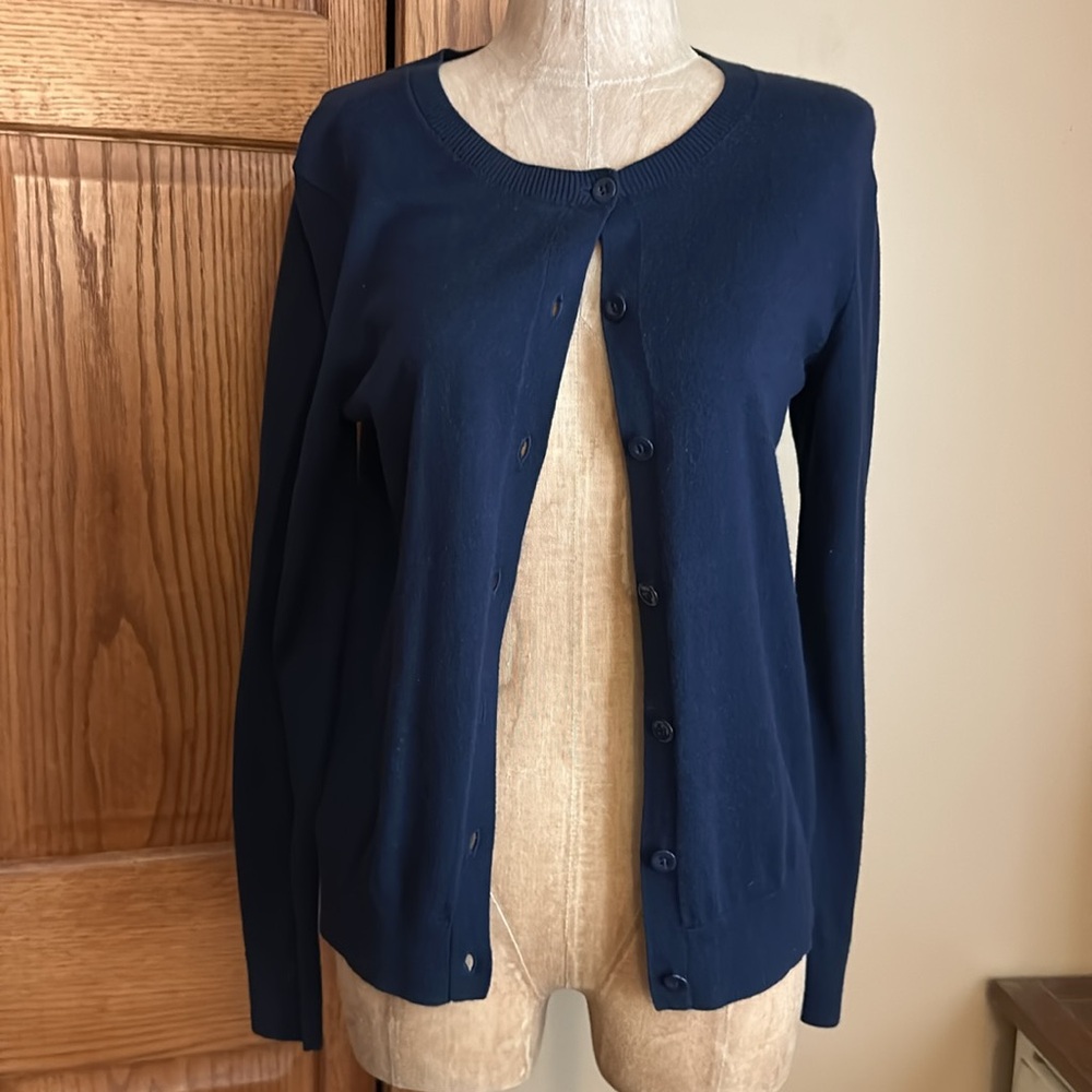 Ladies Gap lightweight, navy cardigan, size Small